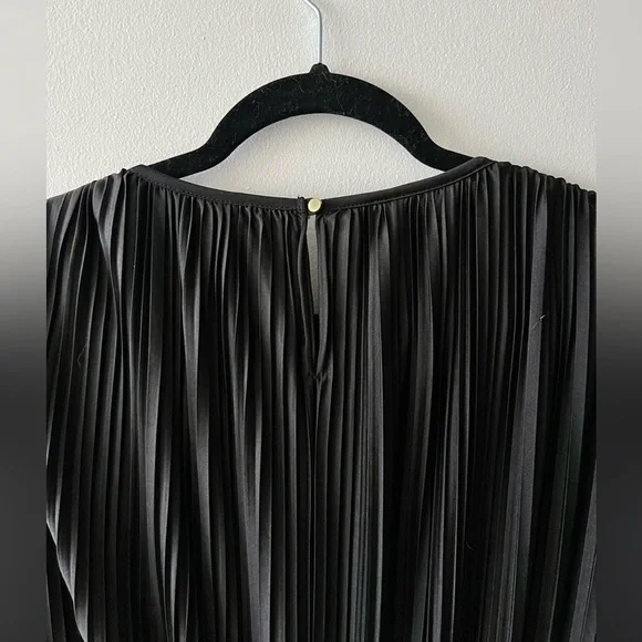 Black Cocktail H&M Dress - Picture 4 of 6